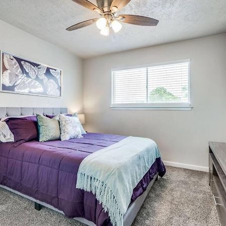 Mpressive Hideaway! Villa Grand Prairie Exterior photo